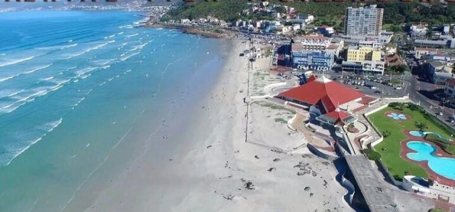 Cape Town Private Landmarks Tour Experience-10