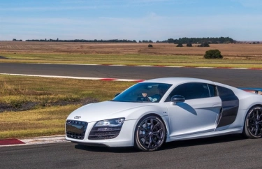 johannesburg-audi-r8-supercar-driving-experience-5490-1707134620.0577.jpg